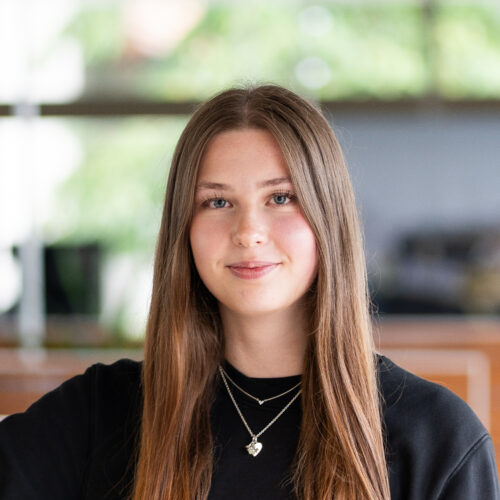 Auszubildende Automobilkauffrau Neusäß: Christina Opacic