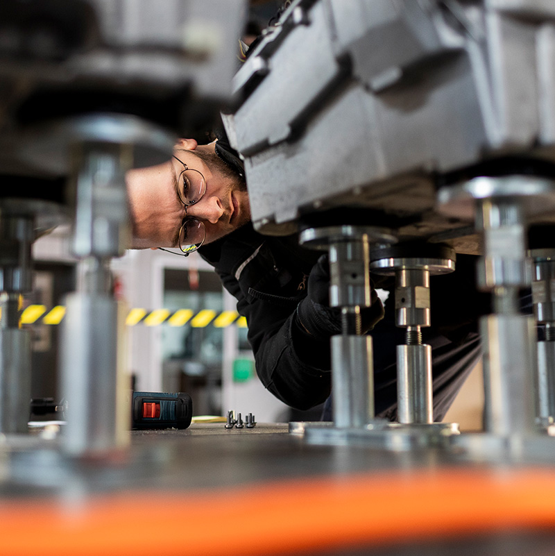 Drexl+Ziegler-Werkstatt-Akku-BMW330e-Augsburg_0124_web-21_web